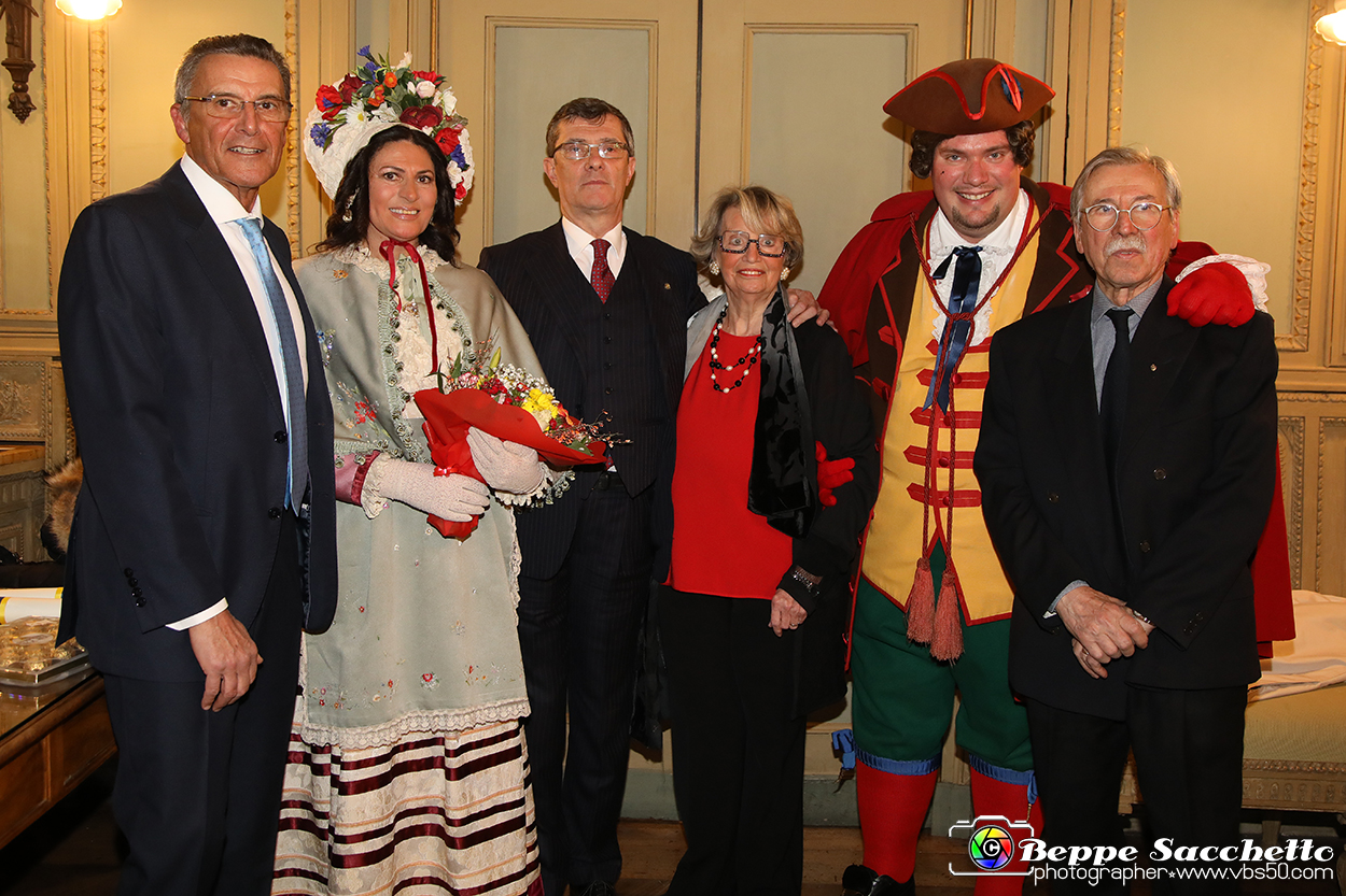 VBS_3725 - Investitura Ufficiale Gianduja e Giacometta Famija Turineisa - Carnevale di Torino 2024.jpg